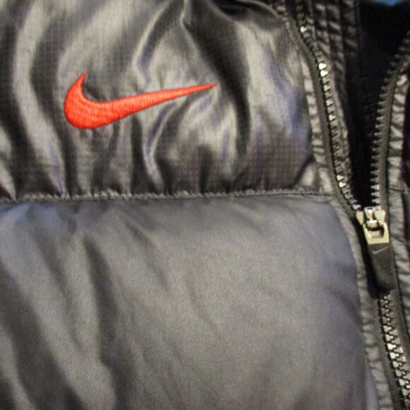 Nike Flight Puffer Men Large Black Red Full Zip Pockets Jacket - Picture 3 of 12